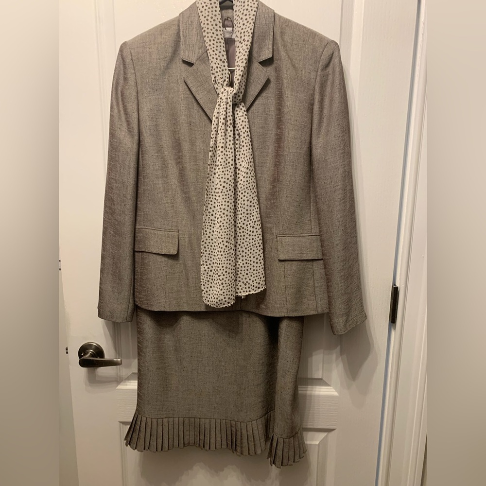 Le Suit 3 pc. Skirt Suit w/ pleated hem.